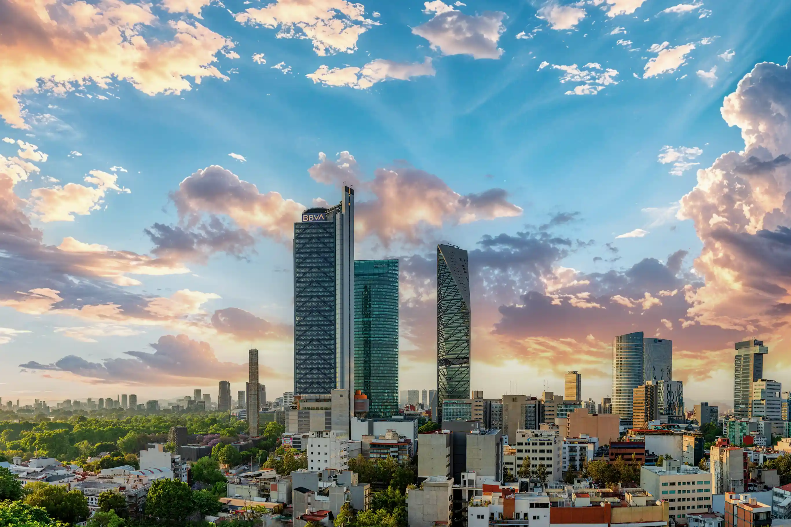 Mercado y corredor Reforma